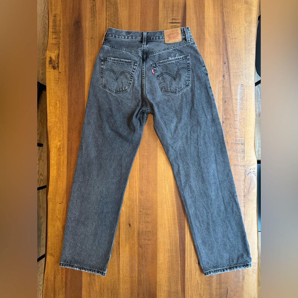 Levi's black 501 26x30